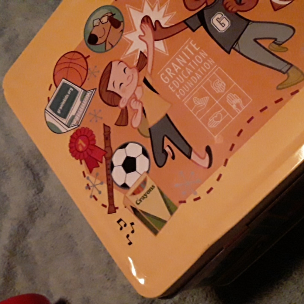 Lunchbox - Picture 11 of 13